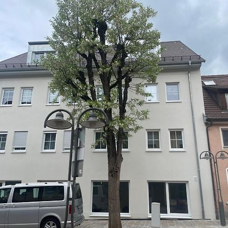 Golden Poodle Luxusappartment Am Neuen Schloss Tettang Tettnang Exterior foto